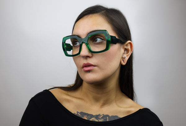 SEE 6071 Sexy Specs™.